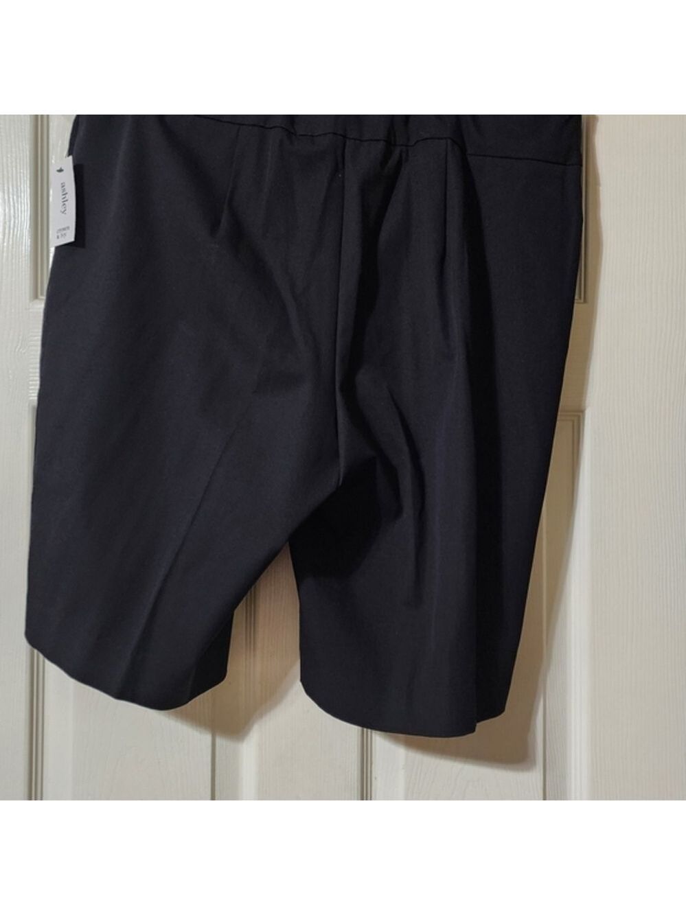 A New Day Black Women's Shorts - Picture 5 of 5